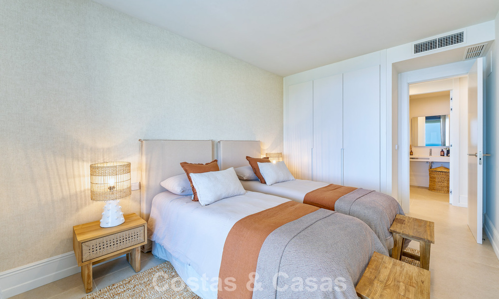 Apartamentos en venta en una ubicación privilegiada con vistas al mar, entre Benalmádena y Fuengirola, Costa del Sol 801806