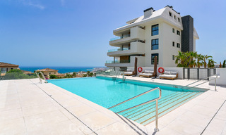 Apartamentos en venta en una ubicación privilegiada con vistas al mar, entre Benalmádena y Fuengirola, Costa del Sol 801824 