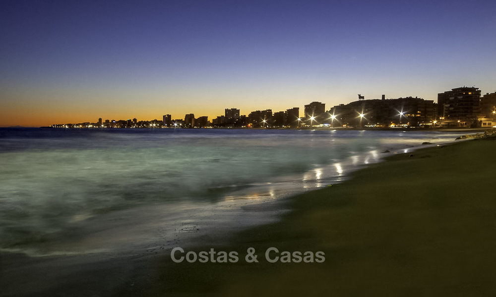 Apartamentos en venta en una ubicación privilegiada con vistas al mar, entre Benalmádena y Fuengirola, Costa del Sol 801836