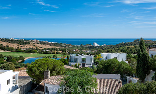Apartamento nuevo y moderno, listo para entrar a vivir, en venta en un complejo de golf cerca de Estepona centro 785926 