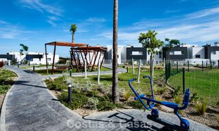 Apartamento nuevo y moderno, listo para entrar a vivir, en venta en un complejo de golf cerca de Estepona centro 785936 