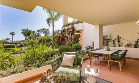 Apartamento de lujo en primera línea de playa, listo para entrar a vivir, en la Nueva Milla de Oro, entre Marbella y Estepona 785959