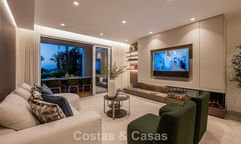 Apartamento de lujo en primera línea de playa, listo para entrar a vivir, en la Nueva Milla de Oro, entre Marbella y Estepona 785979