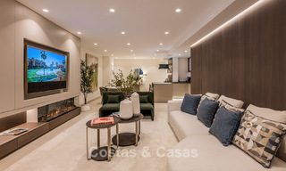 Apartamento de lujo en primera línea de playa, listo para entrar a vivir, en la Nueva Milla de Oro, entre Marbella y Estepona 785981 