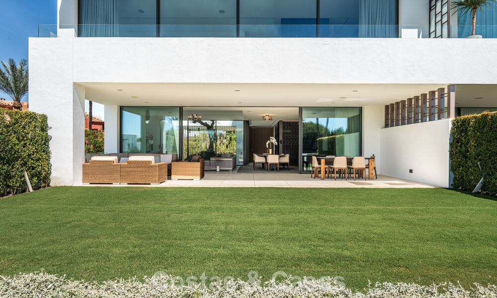 Vivienda lista para entrar a vivir con un diseño moderno, situada a la periferia de Nueva Andalucía y la Milla de Oro de Marbella 785986