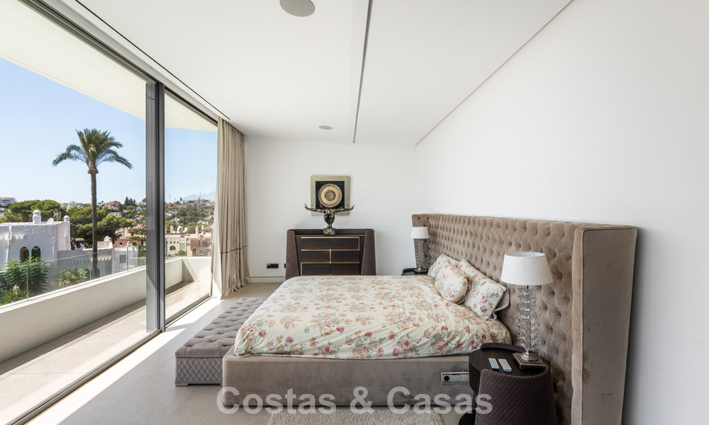 Vivienda lista para entrar a vivir con un diseño moderno, situada a la periferia de Nueva Andalucía y la Milla de Oro de Marbella 785998