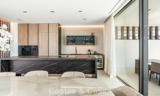 Vivienda lista para entrar a vivir con un diseño moderno, situada a la periferia de Nueva Andalucía y la Milla de Oro de Marbella 786009 