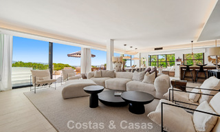 Villa de lujo en venta en una codiciada zona residencial en el corazón de Nueva Andalucía, Marbella 790388 
