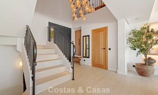 Villa de lujo en venta en una codiciada zona residencial en el corazón de Nueva Andalucía, Marbella 790389 
