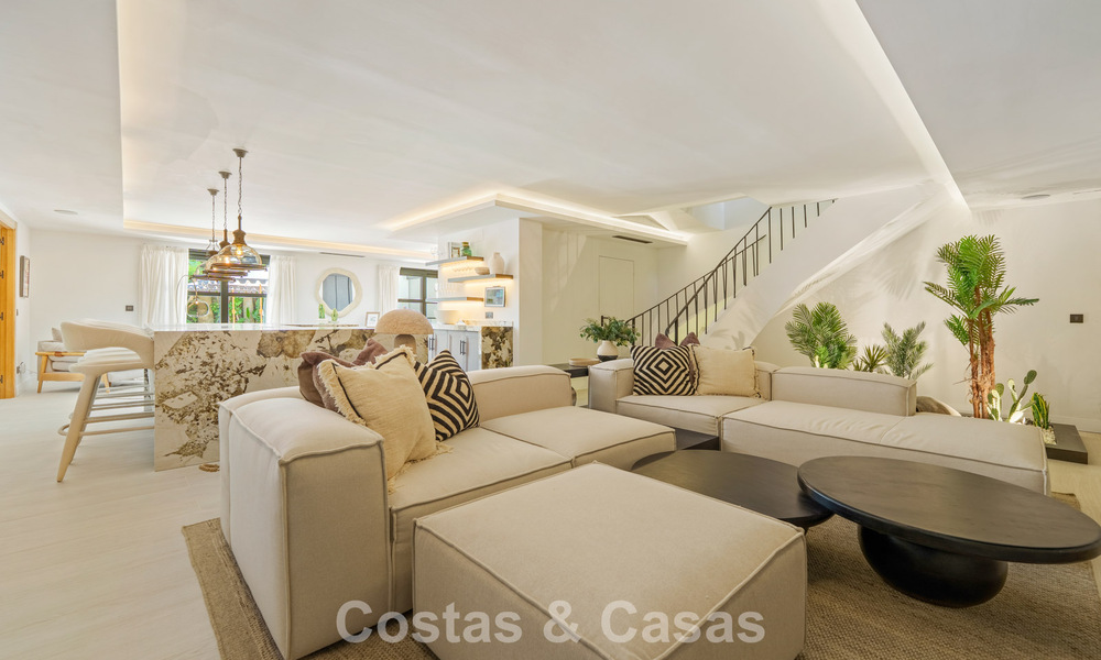 Villa de lujo en venta en una codiciada zona residencial en el corazón de Nueva Andalucía, Marbella 790405