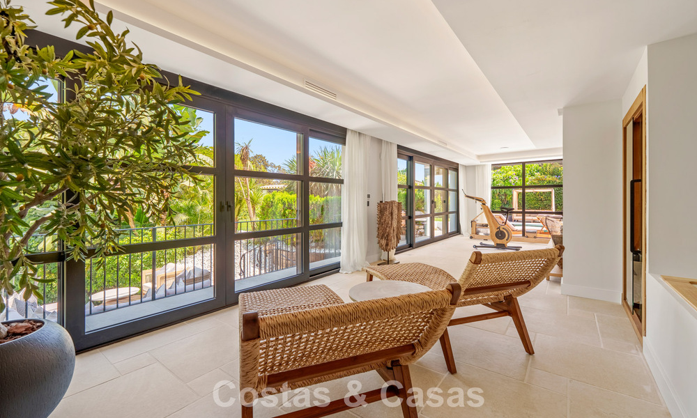 Villa de lujo en venta en una codiciada zona residencial en el corazón de Nueva Andalucía, Marbella 790409