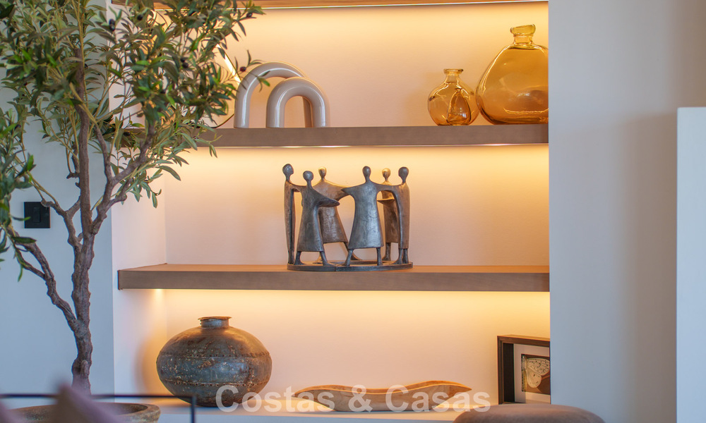 Villa de lujo en venta en una codiciada zona residencial en el corazón de Nueva Andalucía, Marbella 790413