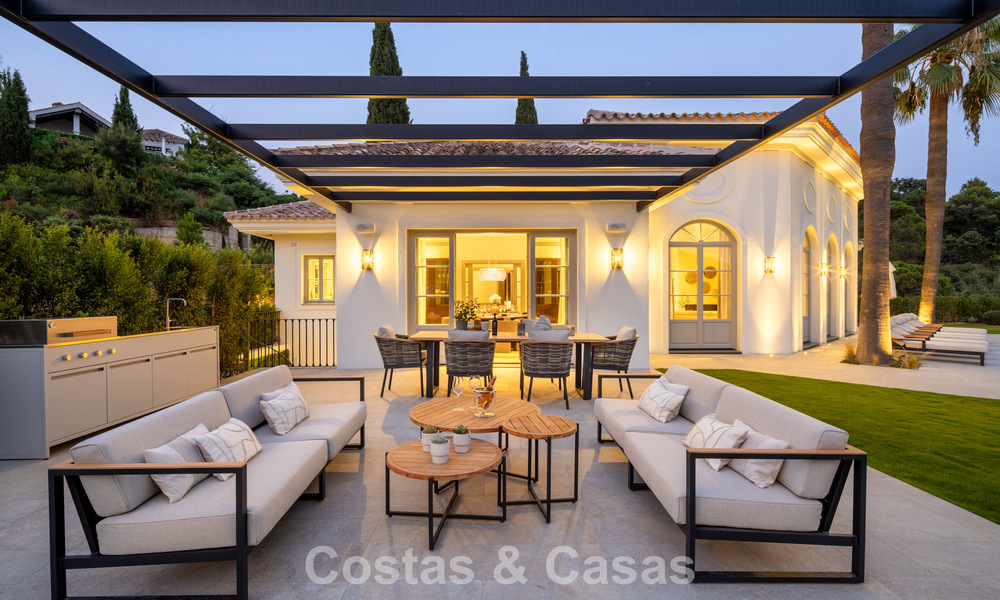 Villa boutique en venta, rodeada de exuberante vegetación en el exclusivo resort de La Zagaleta en Marbella - Benahavís 786137