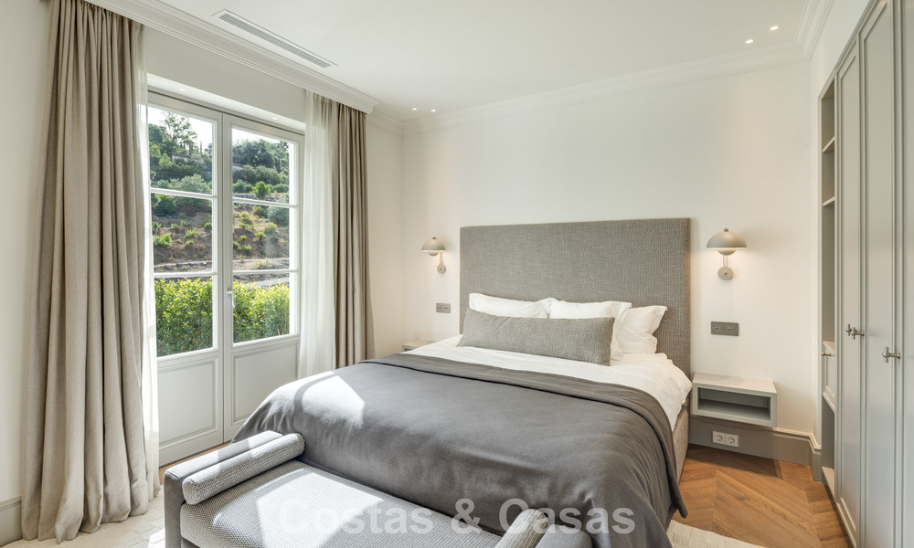 Villa boutique en venta, rodeada de exuberante vegetación en el exclusivo resort de La Zagaleta en Marbella - Benahavís 786140