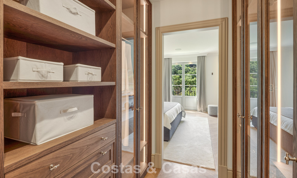 Villa boutique en venta, rodeada de exuberante vegetación en el exclusivo resort de La Zagaleta en Marbella - Benahavís 786145