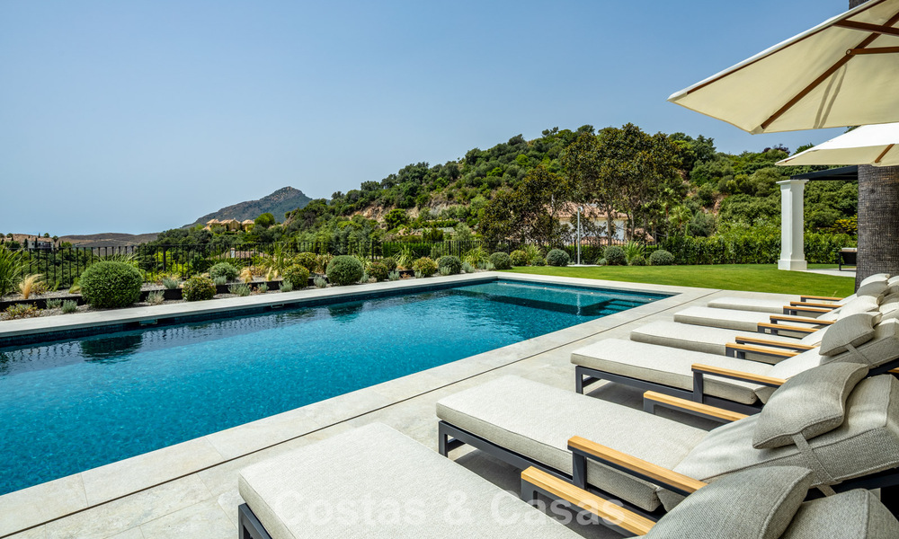 Villa boutique en venta, rodeada de exuberante vegetación en el exclusivo resort de La Zagaleta en Marbella - Benahavís 786165