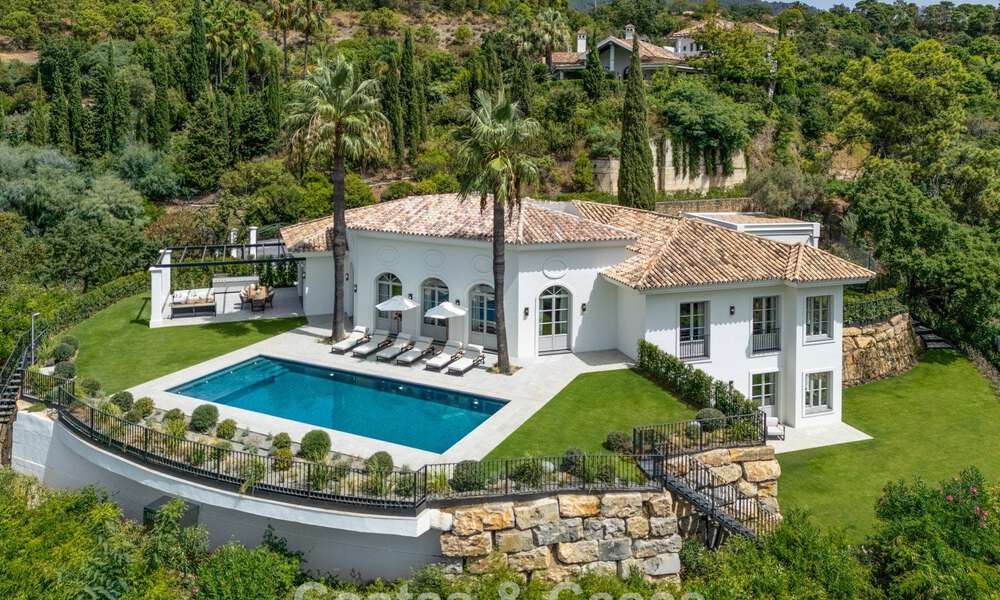 Villa boutique en venta, rodeada de exuberante vegetación en el exclusivo resort de La Zagaleta en Marbella - Benahavís 786176