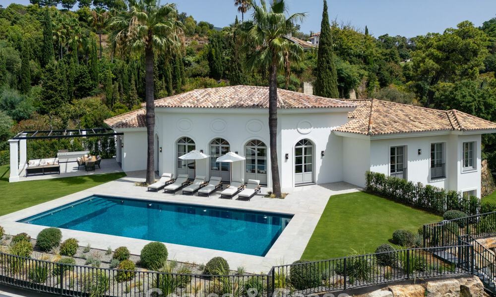 Villa boutique en venta, rodeada de exuberante vegetación en el exclusivo resort de La Zagaleta en Marbella - Benahavís 786178