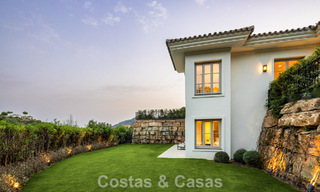 Villa boutique en venta, rodeada de exuberante vegetación en el exclusivo resort de La Zagaleta en Marbella - Benahavís 786180 