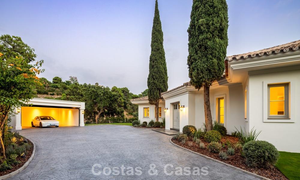 Villa boutique en venta, rodeada de exuberante vegetación en el exclusivo resort de La Zagaleta en Marbella - Benahavís 786182