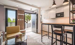 Espaciosa villa con vistas al mar y alojamiento de invitados independiente en venta en El Madroñal en Benahavís, Marbella 786447 