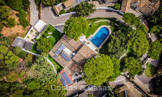 Espaciosa villa con vistas al mar y alojamiento de invitados independiente en venta en El Madroñal en Benahavís, Marbella 786469 