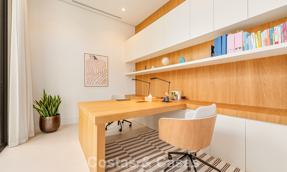 Sofisticada villa de lujo en venta cerca de servicios en Guadalmina y San Pedro, Marbella 786546