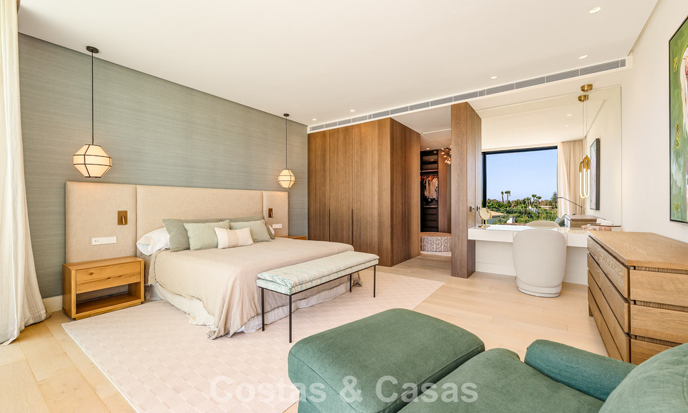 Sofisticada villa de lujo en venta cerca de servicios en Guadalmina y San Pedro, Marbella 786563