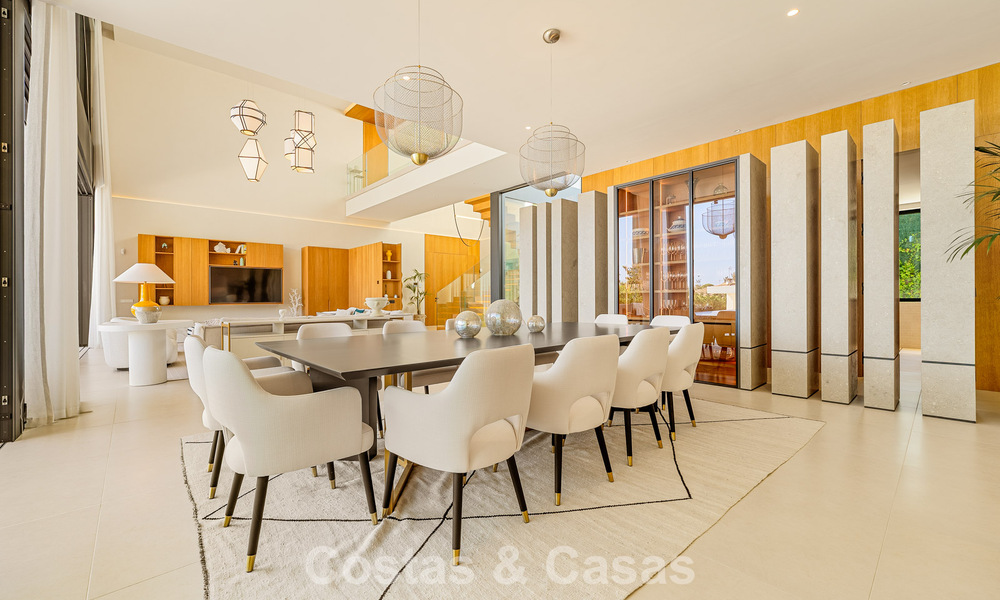 Sofisticada villa de lujo en venta cerca de servicios en Guadalmina y San Pedro, Marbella 786569