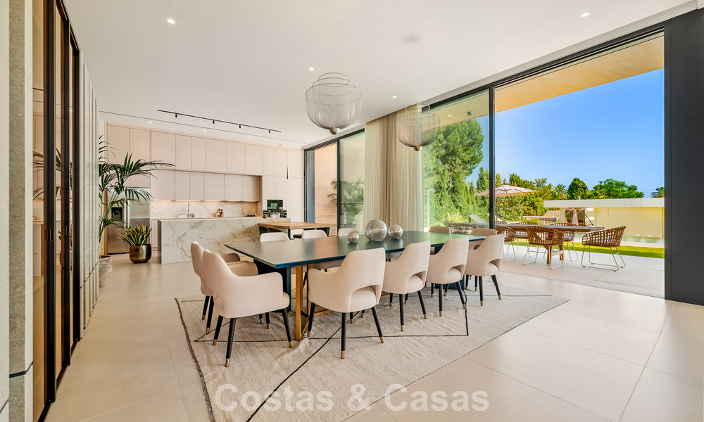 Sofisticada villa de lujo en venta cerca de servicios en Guadalmina y San Pedro, Marbella 786572