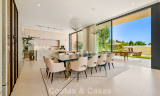 Sofisticada villa de lujo en venta cerca de servicios en Guadalmina y San Pedro, Marbella 786572 