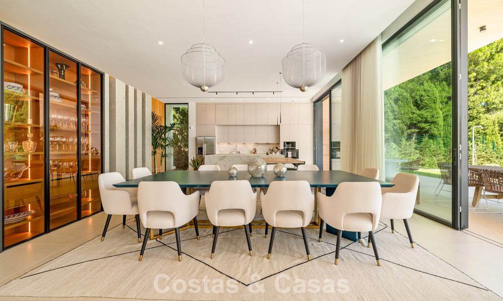 Sofisticada villa de lujo en venta cerca de servicios en Guadalmina y San Pedro, Marbella 786574