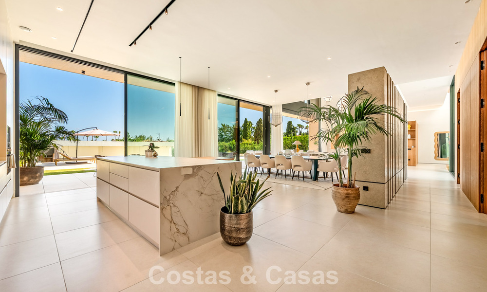 Sofisticada villa de lujo en venta cerca de servicios en Guadalmina y San Pedro, Marbella 786577