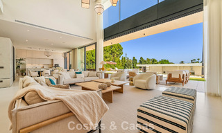 Sofisticada villa de lujo en venta cerca de servicios en Guadalmina y San Pedro, Marbella 786578 