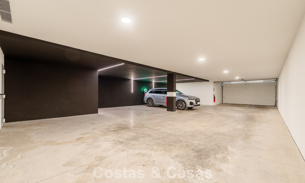 Sofisticada villa de lujo en venta cerca de servicios en Guadalmina y San Pedro, Marbella 786587