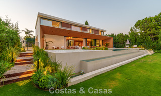 Sofisticada villa de lujo en venta cerca de servicios en Guadalmina y San Pedro, Marbella 786594 