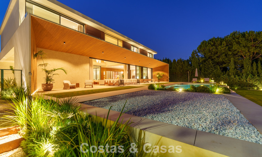 Sofisticada villa de lujo en venta cerca de servicios en Guadalmina y San Pedro, Marbella 786598