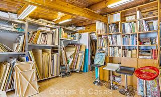 Casa única y espaciosa de una sola planta con muchas posibilidades, ubicada en el centro de Marbella 786513 