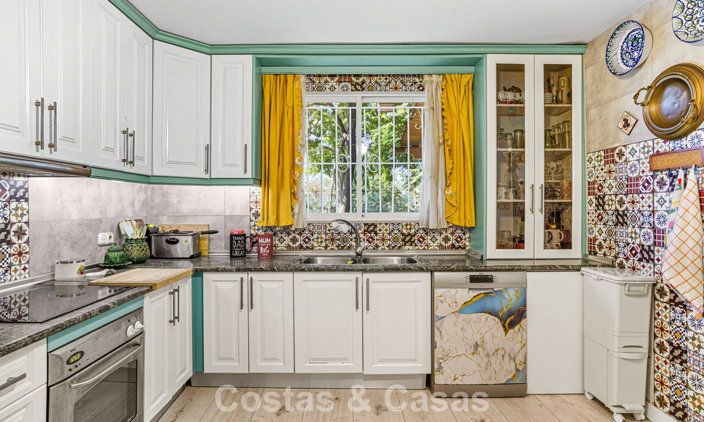 Casa única y espaciosa de una sola planta con muchas posibilidades, ubicada en el centro de Marbella 786515