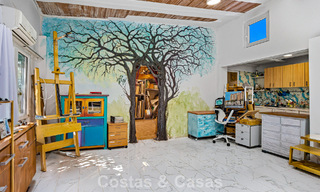 Casa única y espaciosa de una sola planta con muchas posibilidades, ubicada en el centro de Marbella 786527 