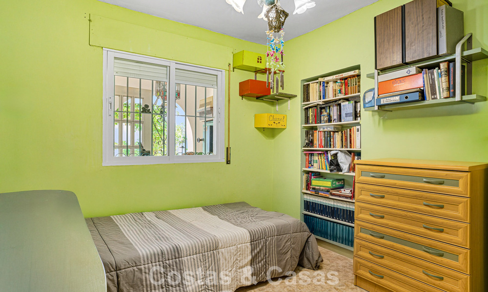 Casa única y espaciosa de una sola planta con muchas posibilidades, ubicada en el centro de Marbella 786534