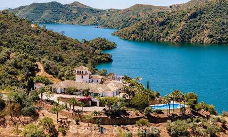 Finca tradicional española en venta en un entorno verde junto al lago de Istán, cerca de Marbella, Costa del Sol 786604