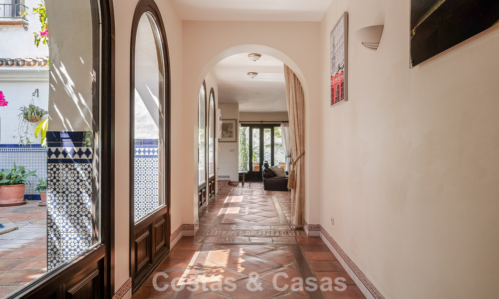 Finca tradicional española en venta en un entorno verde junto al lago de Istán, cerca de Marbella, Costa del Sol 786619