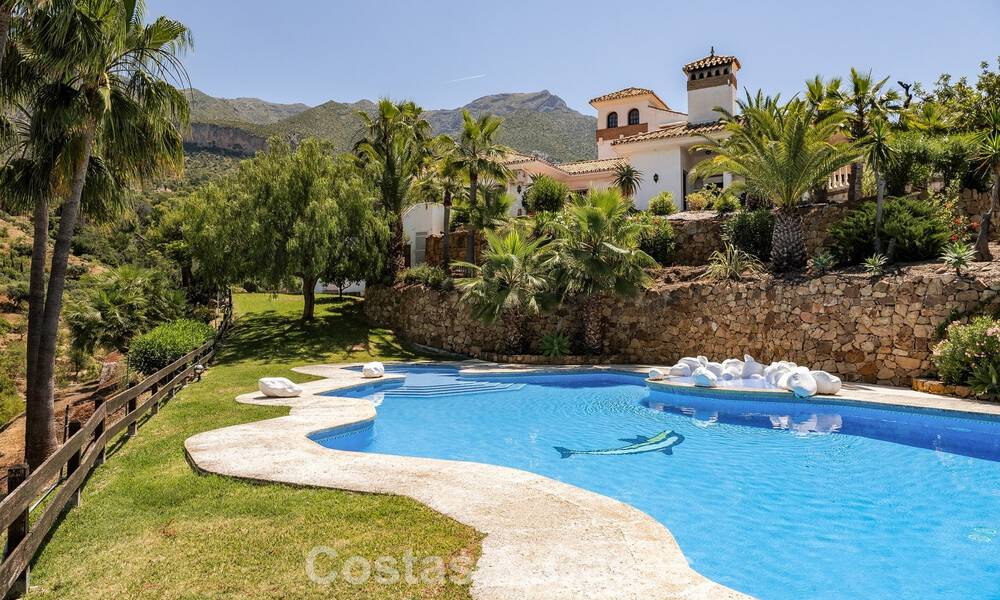 Finca tradicional española en venta en un entorno verde junto al lago de Istán, cerca de Marbella, Costa del Sol 786634