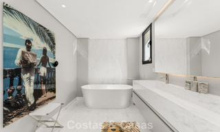 Villa modernista de lujo de una sola planta en venta a pocos pasos de la playa al este del centro de Marbella 786795 