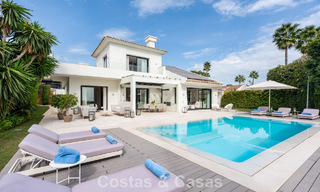 Villa familiar modernizada en venta en un atractivo entorno de golf en Nueva Andalucía, Marbella 786828 