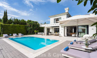 Villa familiar modernizada en venta en un atractivo entorno de golf en Nueva Andalucía, Marbella 786829 
