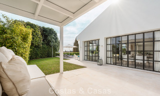 Villa familiar modernizada en venta en un atractivo entorno de golf en Nueva Andalucía, Marbella 786830 