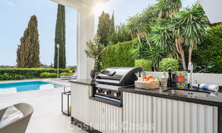 Villa familiar modernizada en venta en un atractivo entorno de golf en Nueva Andalucía, Marbella 786835 