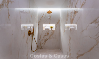 Lujosa villa renovada con vistas al mar en venta en la Milla de Oro de Marbella 786888 